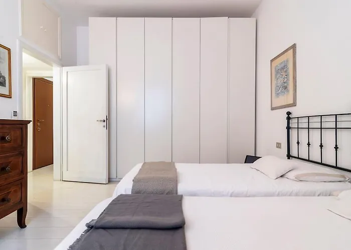 Anita Flexyrent Apt In Brera District A.C. Wifi